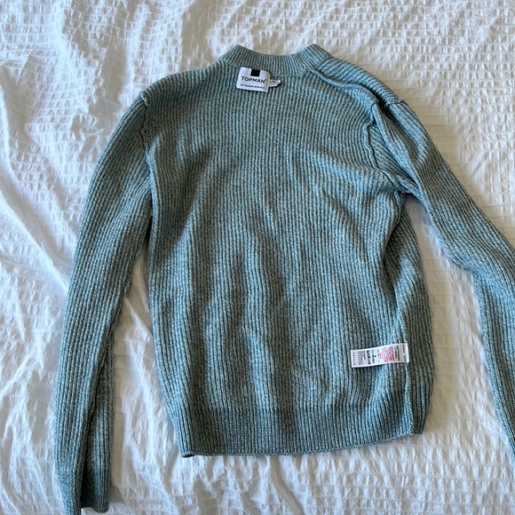 Top man blue sweater. Like new - Picture 1 of 1